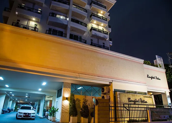Patio Luxury 4* Bangkok